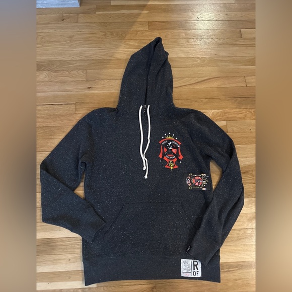 Roots of fight black tcb hoodie sweatshirt Elvis sz small nwr - Picture 4 of 5